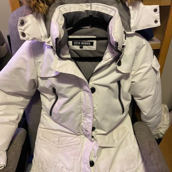 White Steve Madden Winter Coat Kids Size 10/12 - Picture 3 of 9